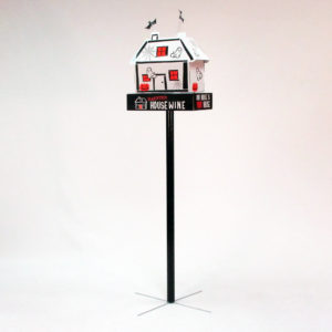 house-wine-halloween-pole-topper_4